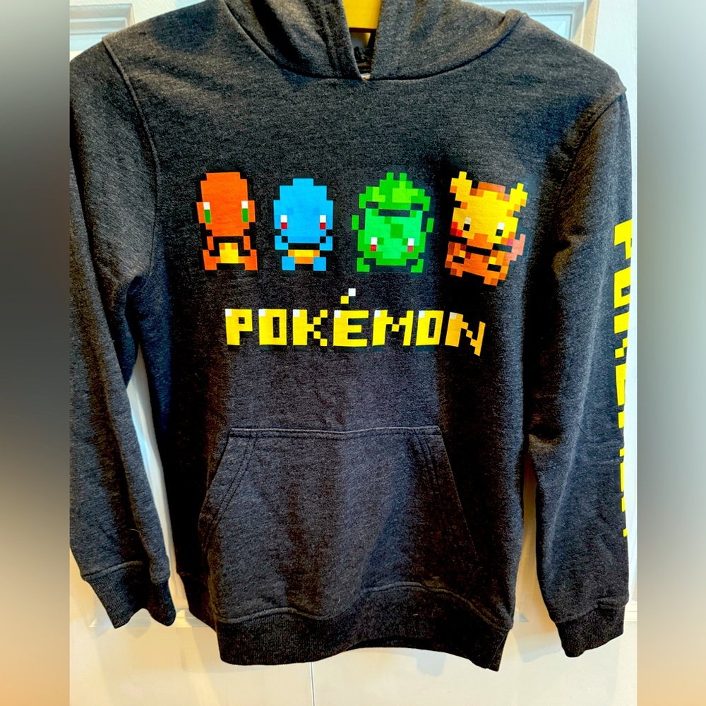 Nintendo/ Game Freak Charcoal, Pokémon hoodie. NWOT
